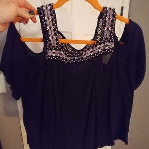 Almost Famous - cold shoulder shirt